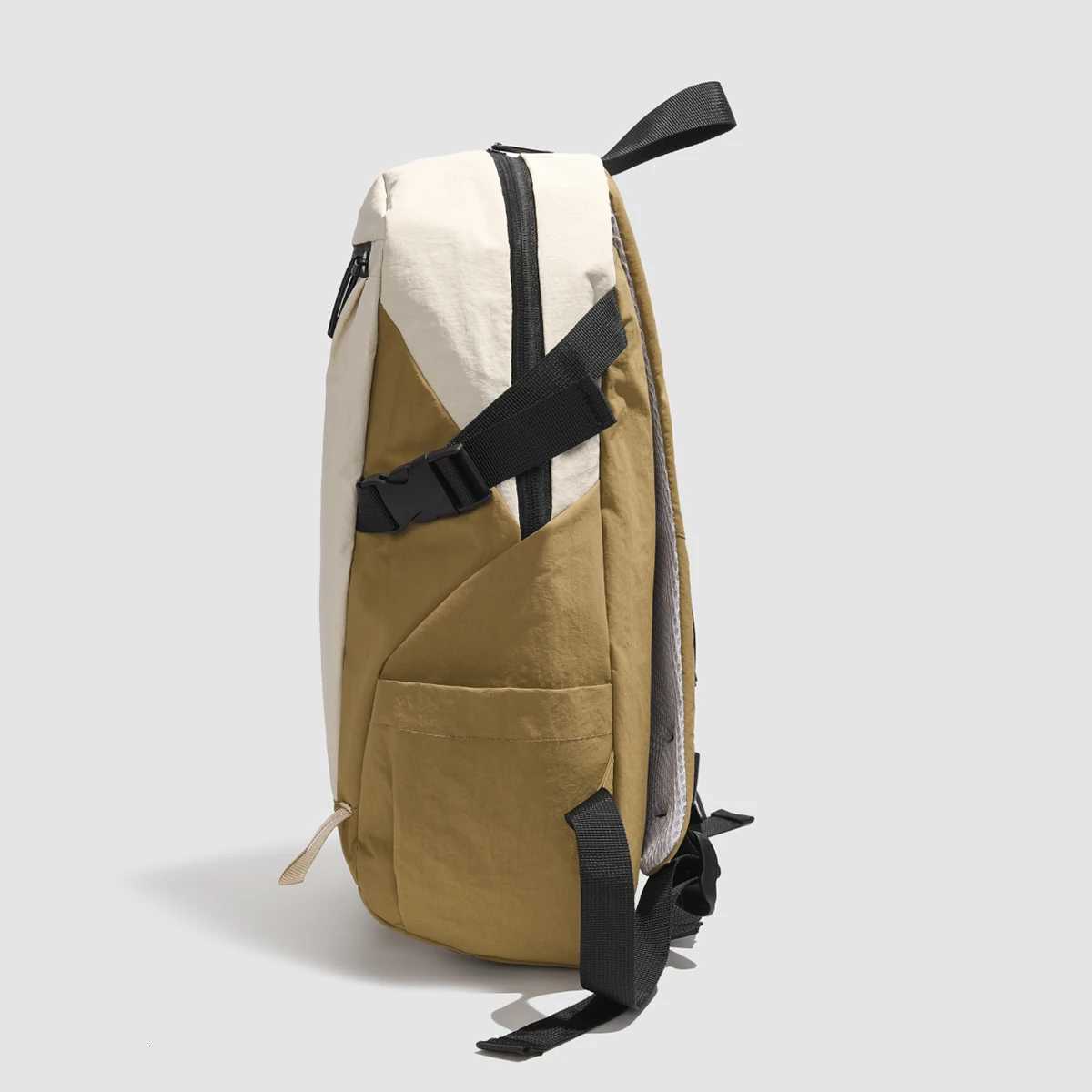 Backpack Womens Outdoor Professional Mountaineering Bag Mens Sports Small Backpack Travel Hiking Climbing Travel Bag Student SM251222