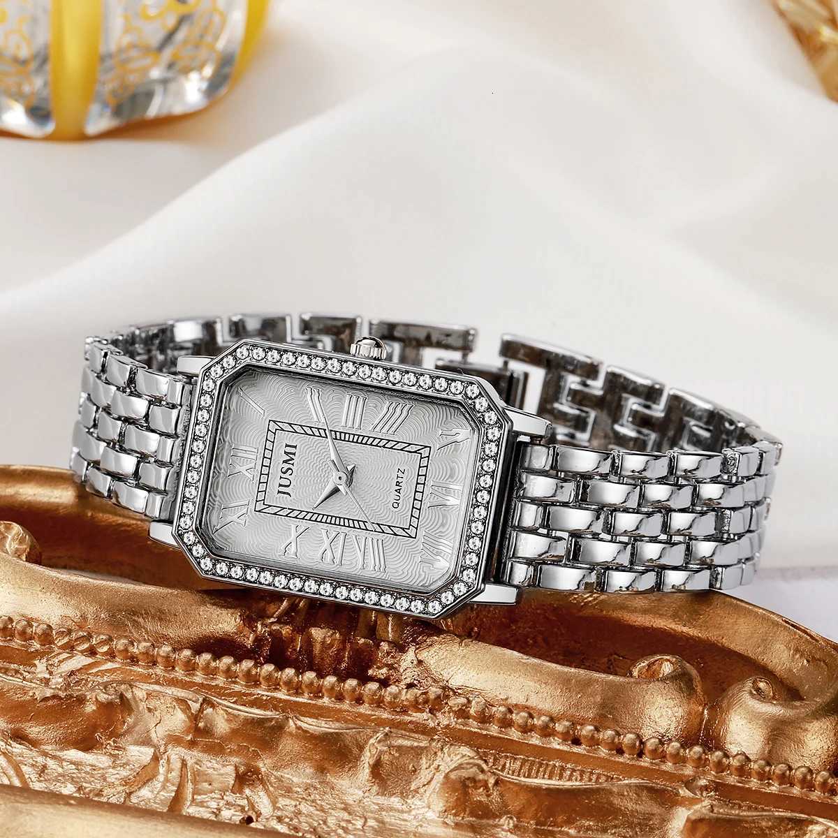 Simple and Fashionable Diamond Square Dial Ran Numerals Steel Str Wens Quartz Set Two-Piece Set for Holiday Gifts M251222