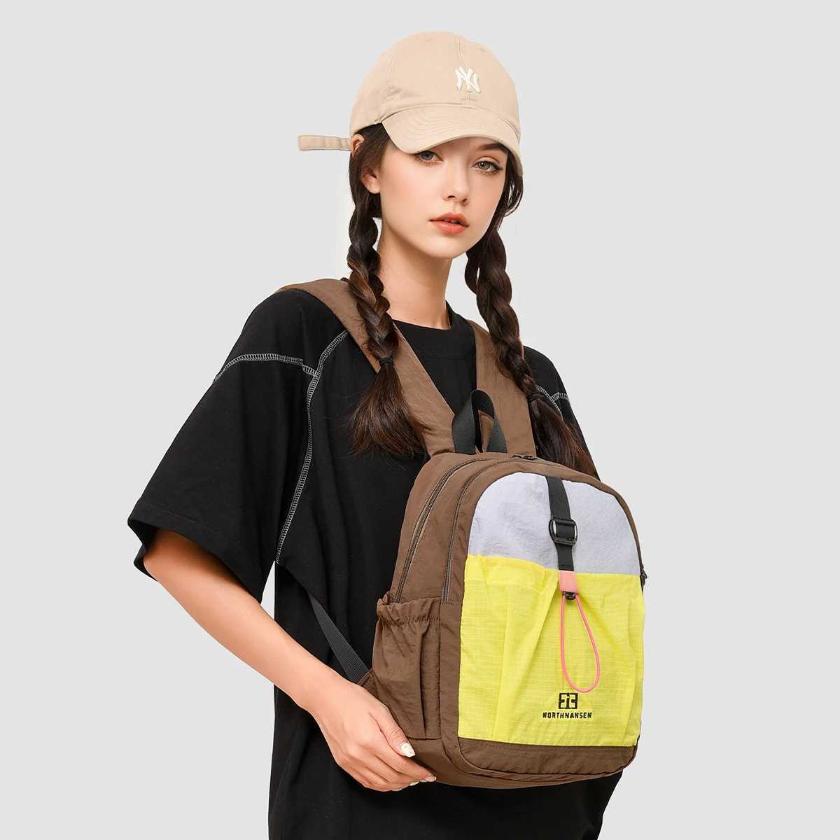 dO utdoorM ountaineeringB agB ackpackW omensL ightweightS pringO utingH ikingC limbingS mallB ackpackT ravelS portsS choolB agC yclingS hoppingS tudeM