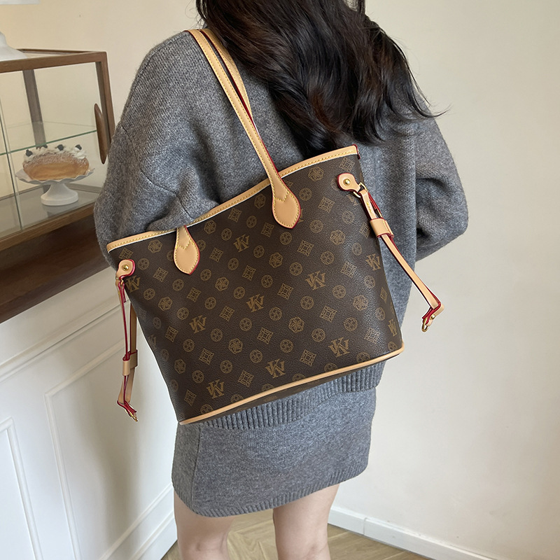 WKwk Luxury Brandr Fashion Women's Fashionable Printed Handbag Versatile And Elegant Single-Shoulder Crossbody For Middle Tote Bag Designer Bags 
