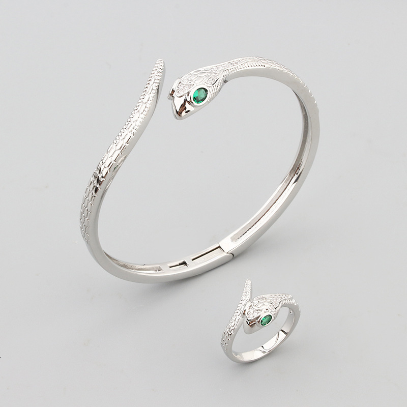 Attract Luck Jewelry Korean Version Simple Green-Eyed Snake-Shaped Scale Animal Effective Fresh Style Women's Bracelet Open Bangle Ring Wholesale