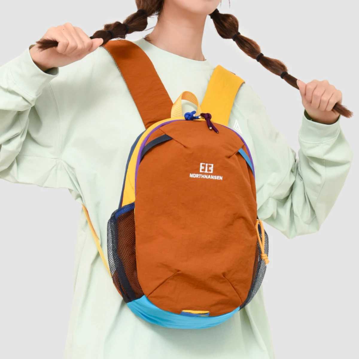 for Female Junior High School Students Lightweight Travel Backpack Large Capacity Commuter Student HighLookinga ndC omfortableB ackpackO utdoorB agF a