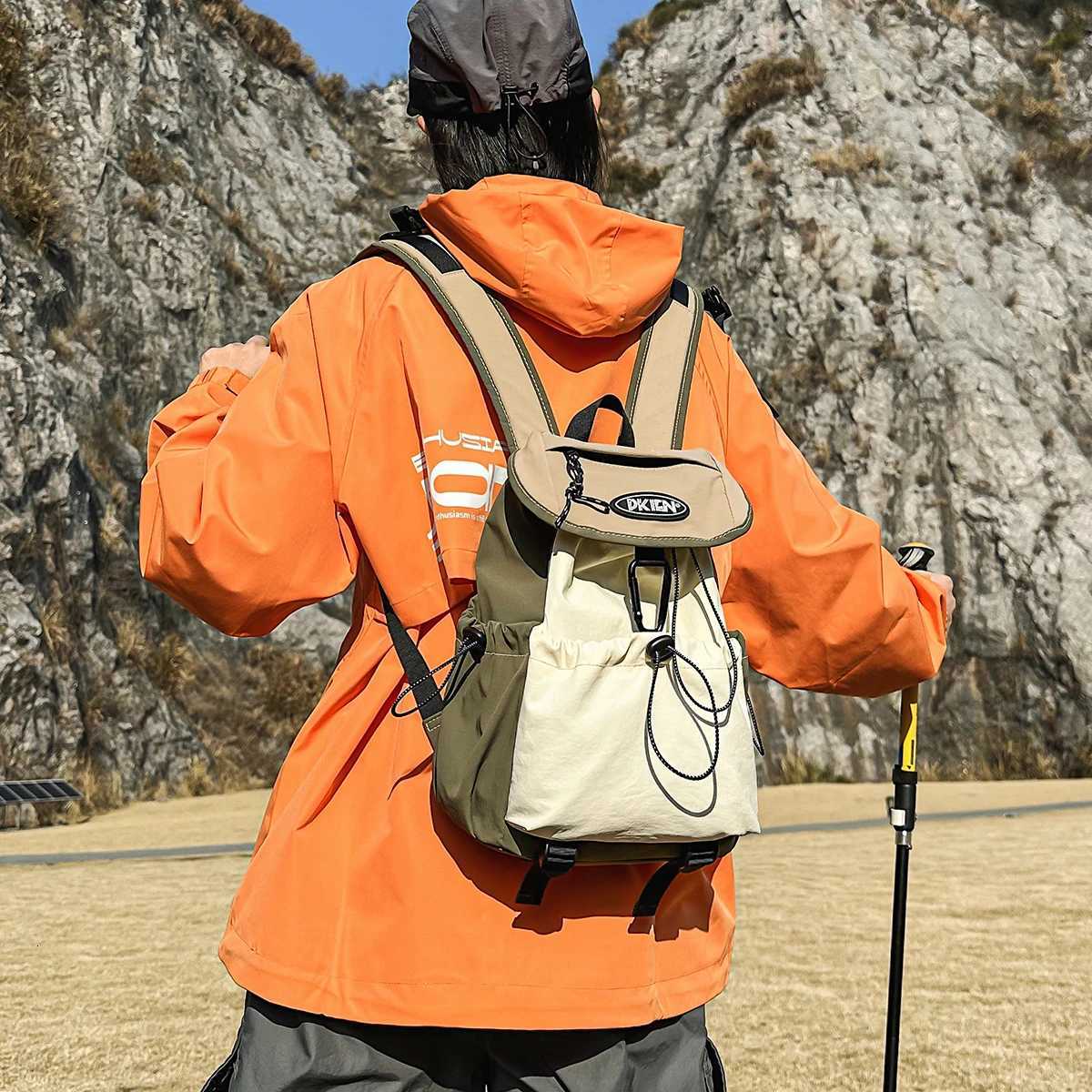 Outdoor Backpack Mens Contrast Color School Bag Lightweight Travel Bag Sports Hiking Small Backpack WomenM251222