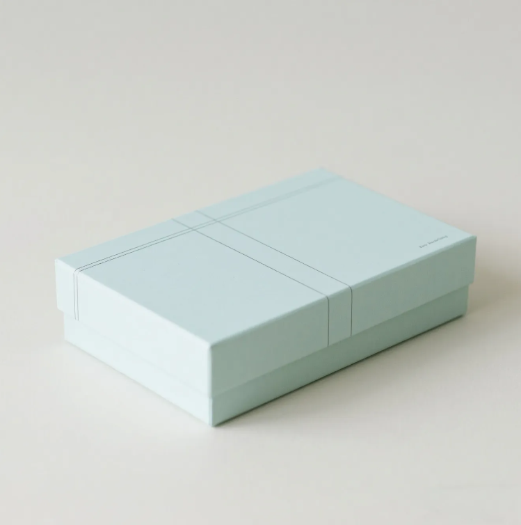 premium VIP shopping access, original brand box, balance of enhanced services, store VIP exclusive discount personallized customer support