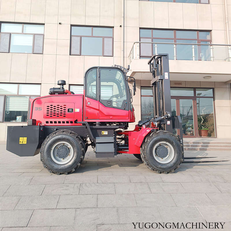 Heavy Duty Rough Terrain Forklift 4WD Diesel Engine For Construction And Mining Sites