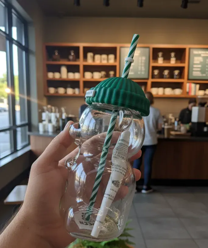 US Warehouse 20oz Glass Bear Cup Bearista Green Bear Series Limited Edition With Hat Glass Jar Cold Cup Tumbler Straw Holiday Gift Mug Valentine'