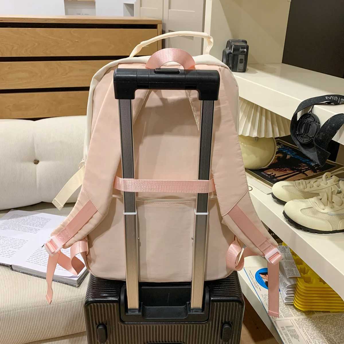 Backpack for College Students Womens Travel Lightweight Backpack Travel and Commuting 16inch Laptop Bag for Middle School StudentsM251222