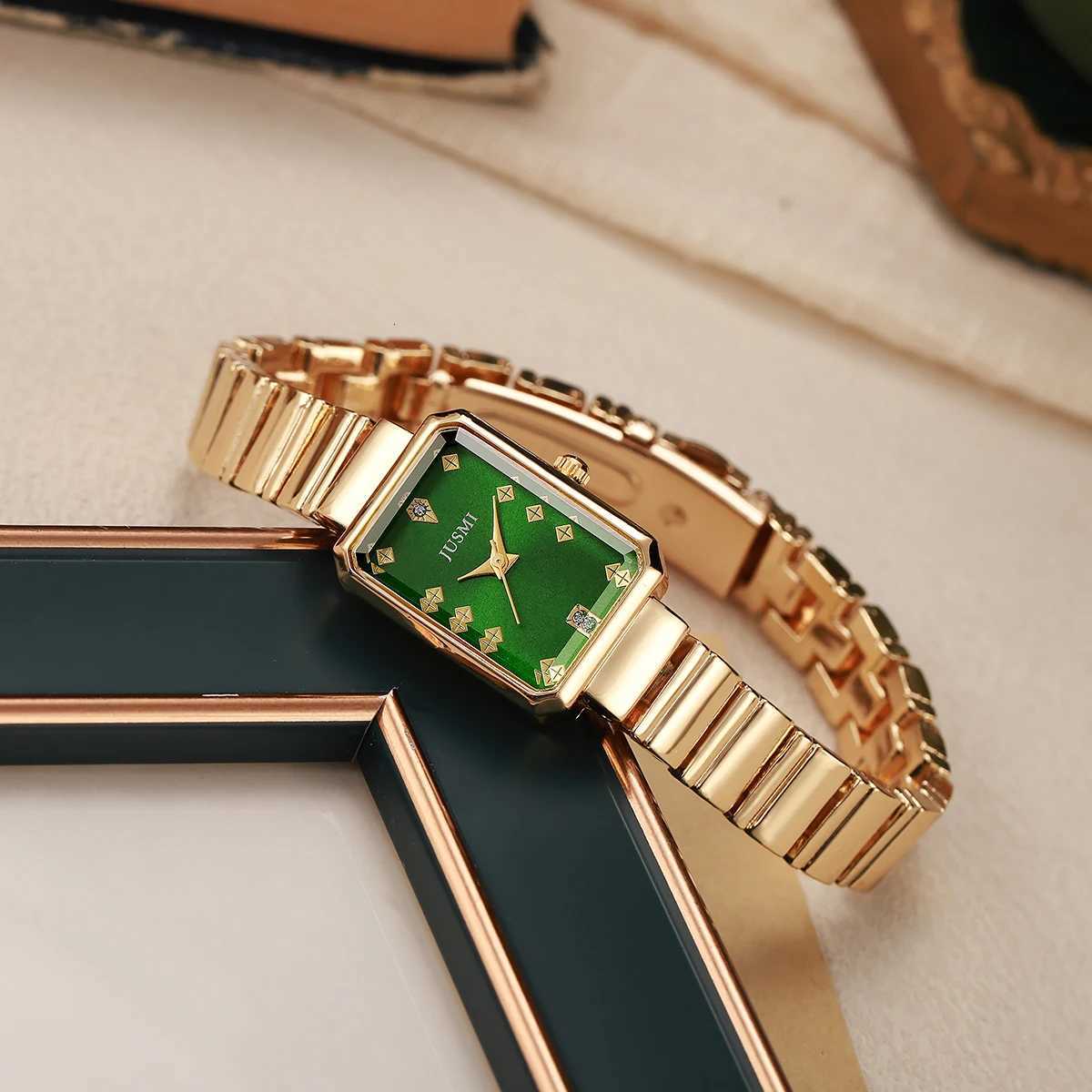 New retro square drill dot dial wens wrist with fashionable design sense and versatile quartz movement M251222