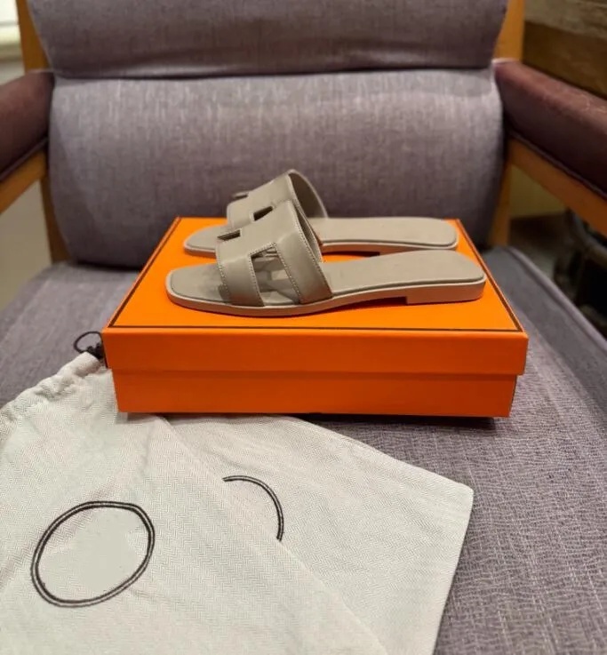 designer sandal oran sandals fashion women slippers platform slidesshoes bottom fur flip flops summer casual beach sandal real leather top quality wit