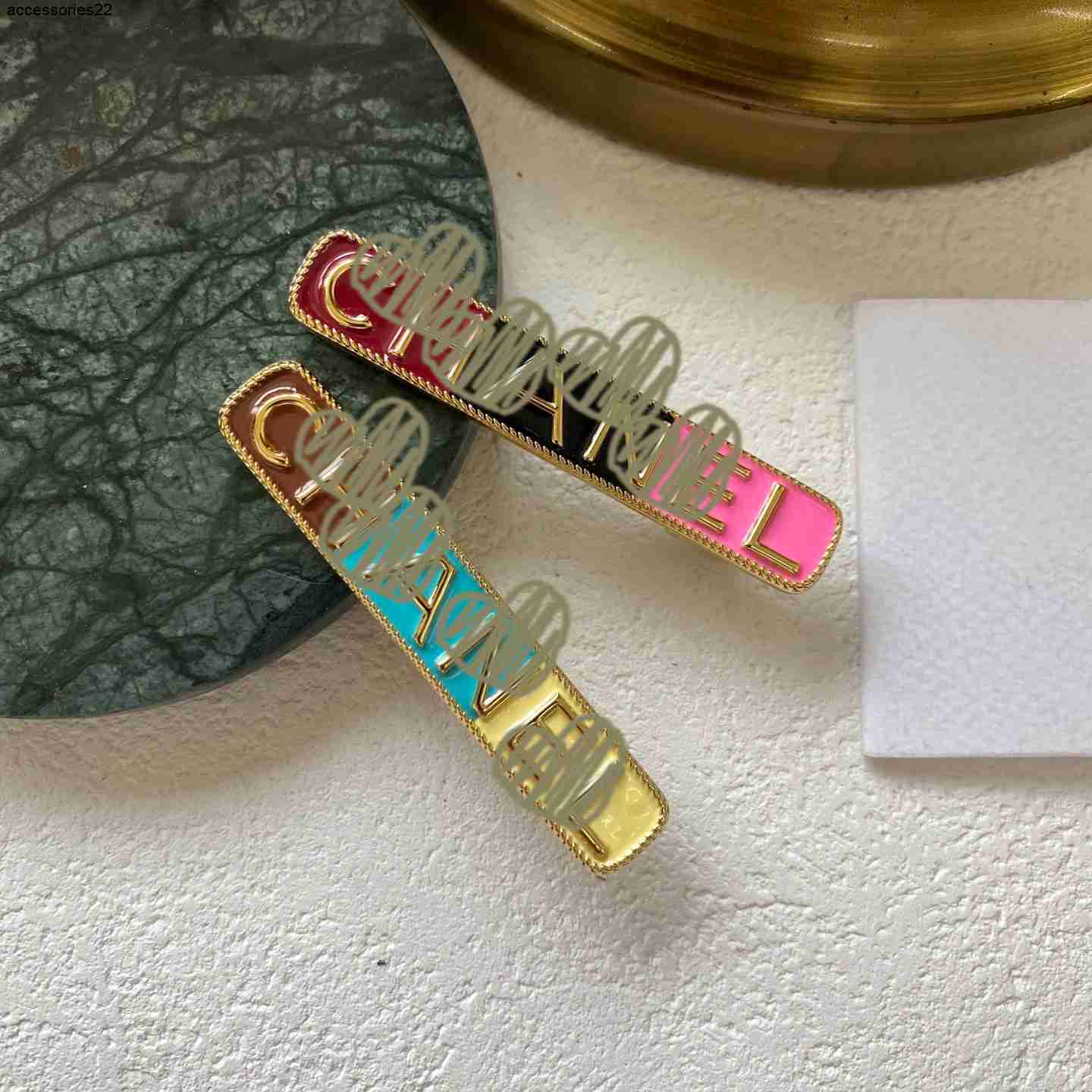 Hair Clips Barrettes C Designer Luxury Hair Clips hairpin hairgrip hairslide accessory Titanium steel Black Red Square High quality With Stamp for Wholesale HC41