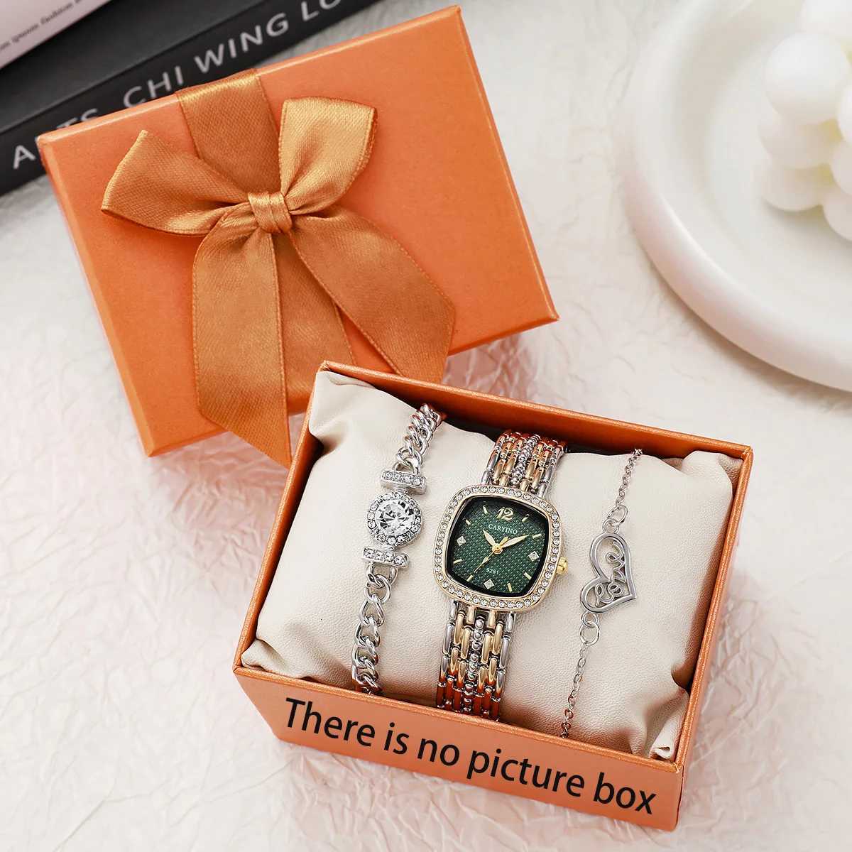 French Elegant Square Diamond-Embedded Quartz Set for Wen with Retro Green Dial a High-End Gift M251222