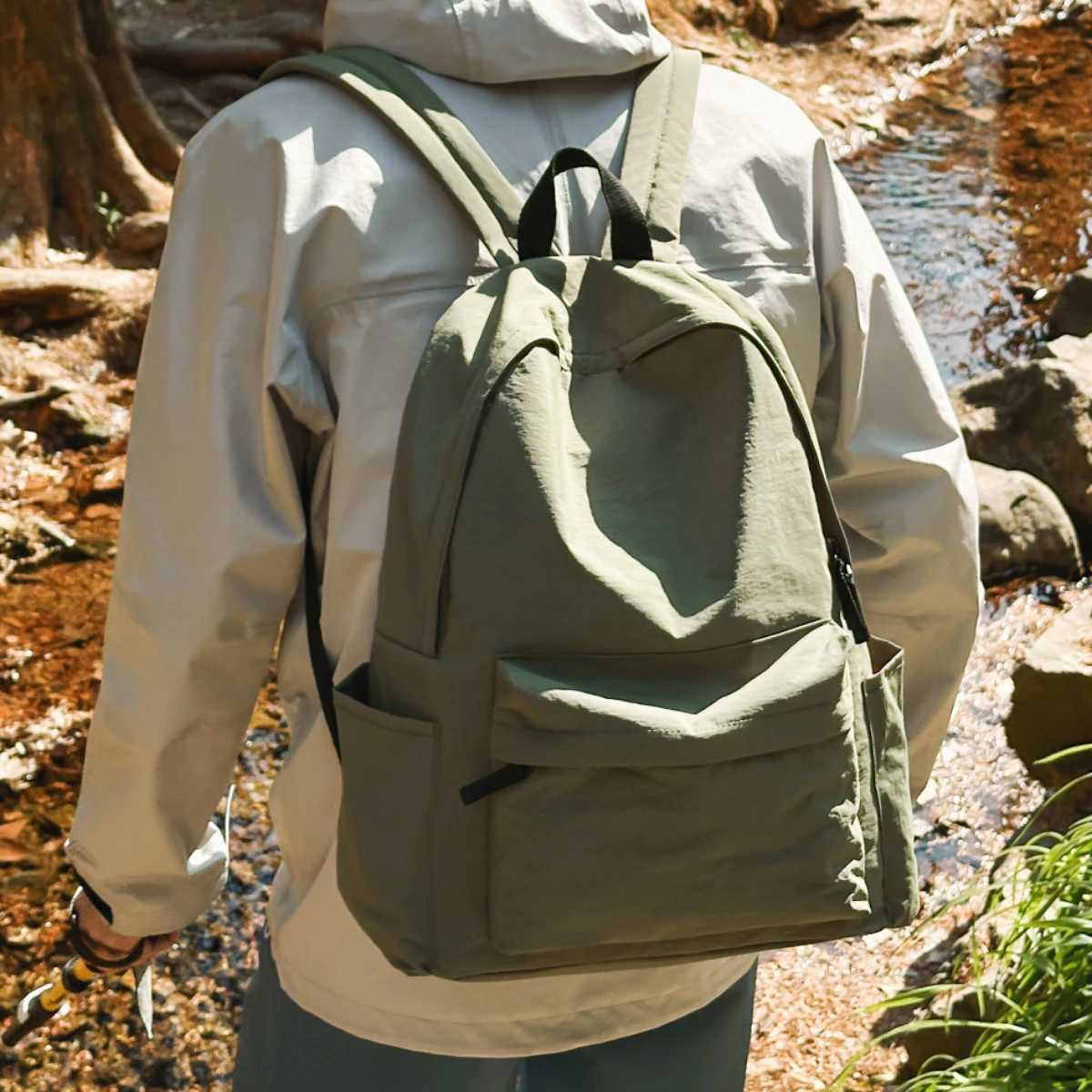 choolbags for Primary School s in Grades Three to Six UltraLightweightW aterproofL argeCapacityBa ckpacksfo rJu niorHi ghSc hoolSt udentsLi ghtweigM25