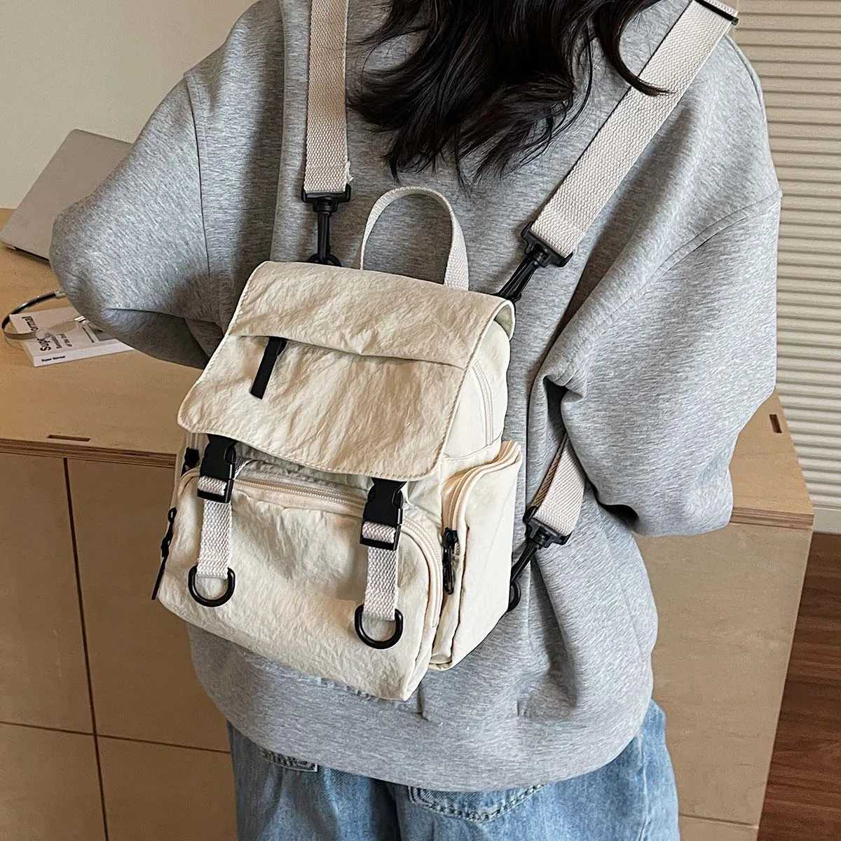 ional Shoulder Bag Womens Backpack Handbag Crossbody Bag Travel Lightweight Backpack Gift Hiking Bag Trekking Camping Student Class Breakfast BagM2512