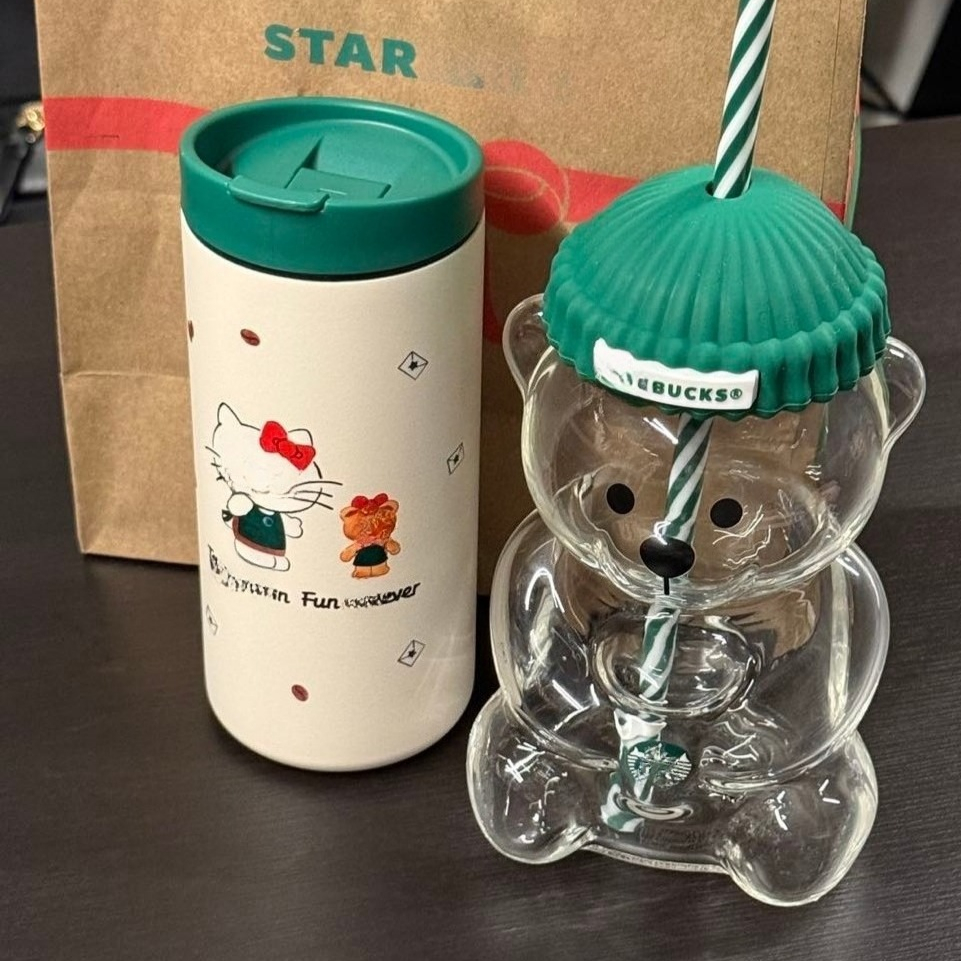 US Warehouse 20oz Glass Bear Cup Bearista Green Bear Series Limited Edition With Hat Glass Jar Cold Cup Tumbler Straw Holiday Gift Mug Valentine'