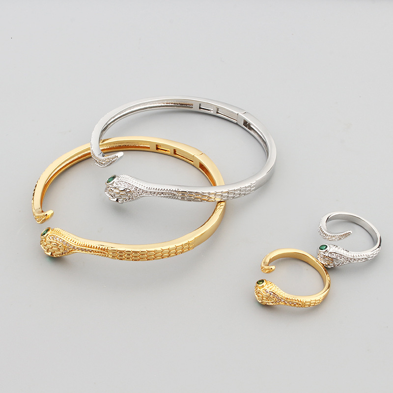 Attract Luck Jewelry Korean Version Simple Green-Eyed Snake-Shaped Scale Animal Effective Fresh Style Women's Bracelet Open Bangle Ring Wholesale