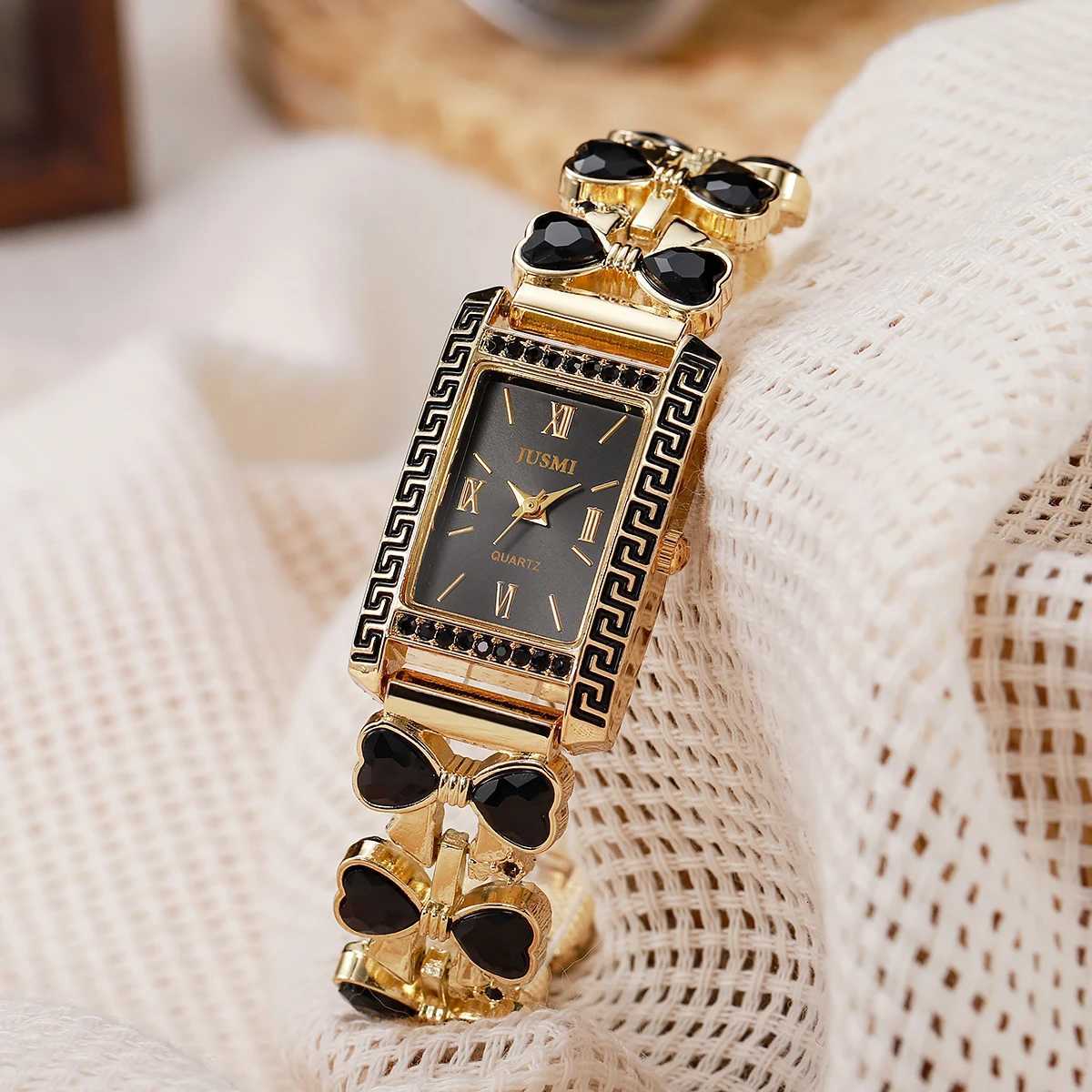 Fashion Personality Rectangar Dial -Shed Chain Quartz for Wen Suitable for ryday Wear Christmas Gift M251222