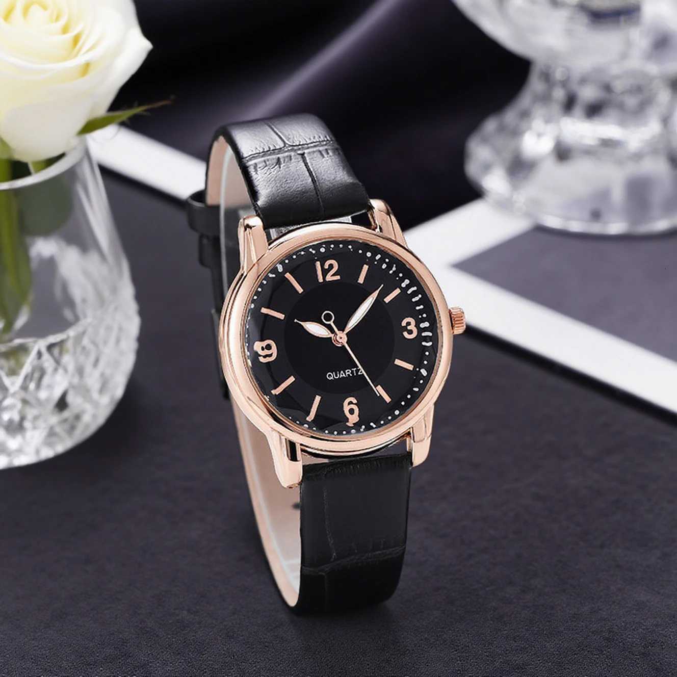 Fashion simple trend explosion crocodile pattern belt quartz three piece set suitable for Christmas Halloween gifts M251222