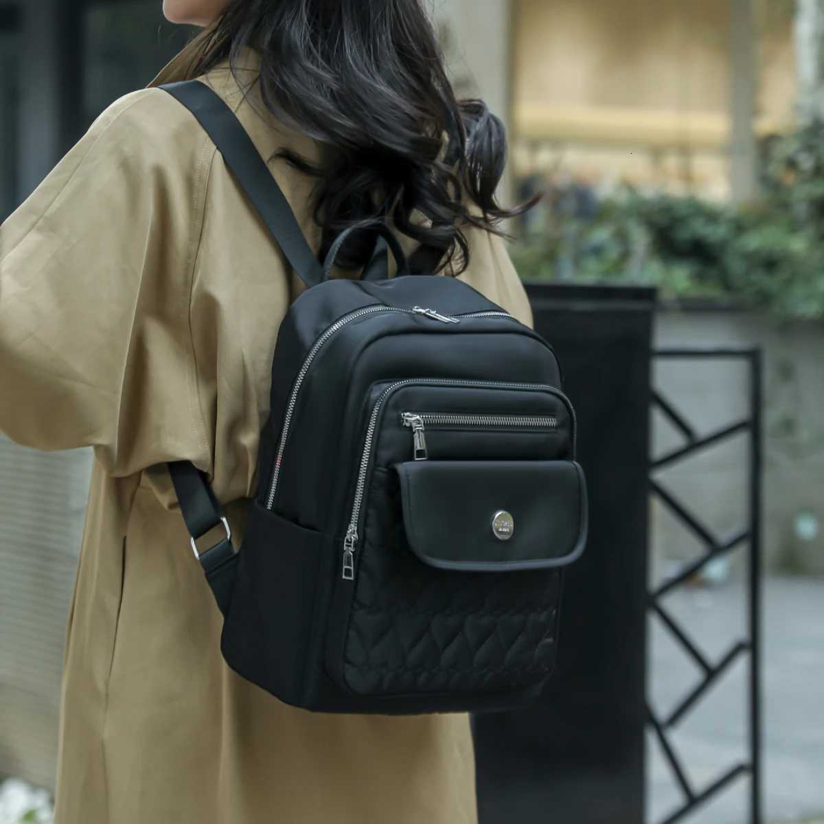 New Style Mommy Bag Outdoor Multifunctional Large-Capacity Backpack for Mother and Lightweight Travel Bag for Mom Commuting to Work BagM251222