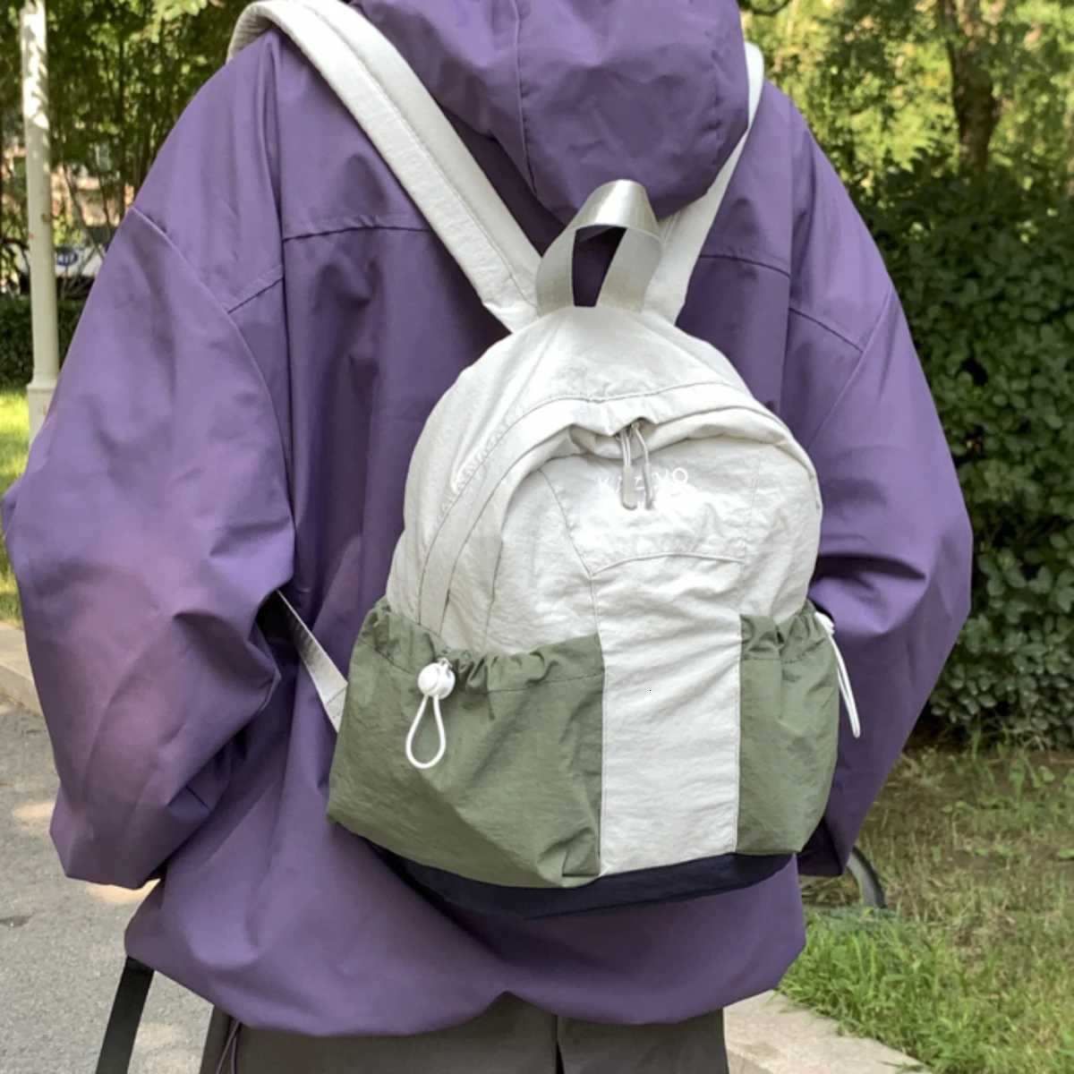 Outdoor Hiking Small Backpack Lightweight Mountaineering Womens Ultra-Light Sports Travel Lightweight Backpack Student School BagM251222