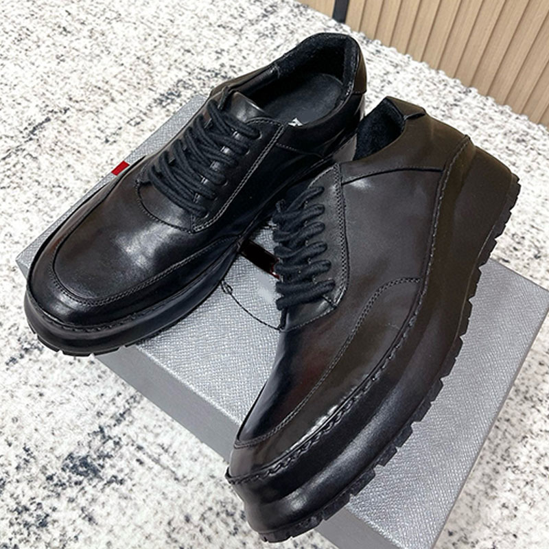 Stylish Men Calf Leather Thick Soled Sneakers Minimalist Retro Lace Up Casual Shoes Non Slip Outsole