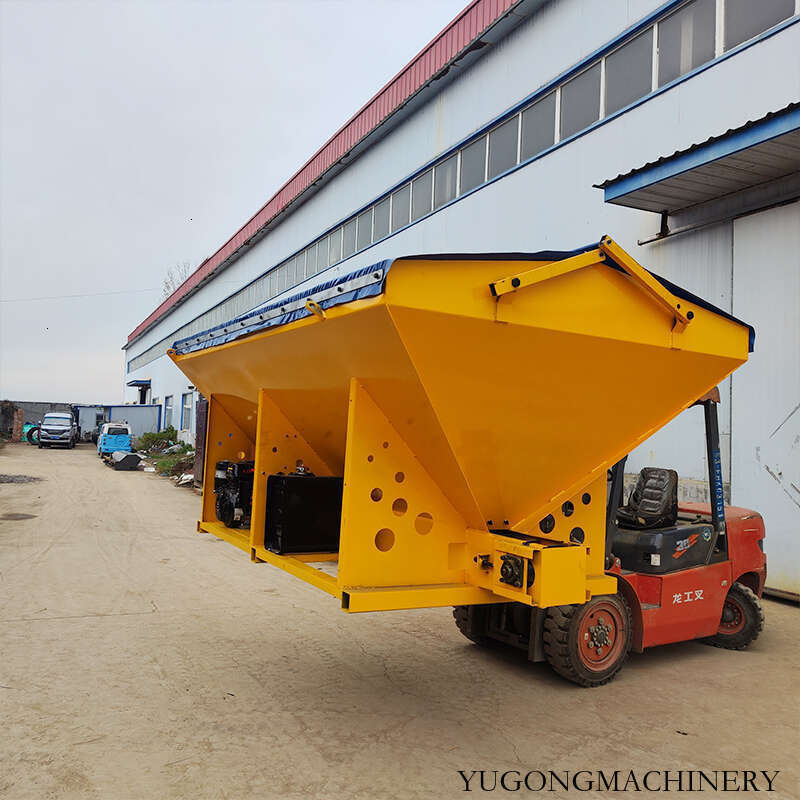 Diesel Fuel Snow and Ice Melting Machine Manual Transmission Versatile Spreader for Winter Snow Sweeping