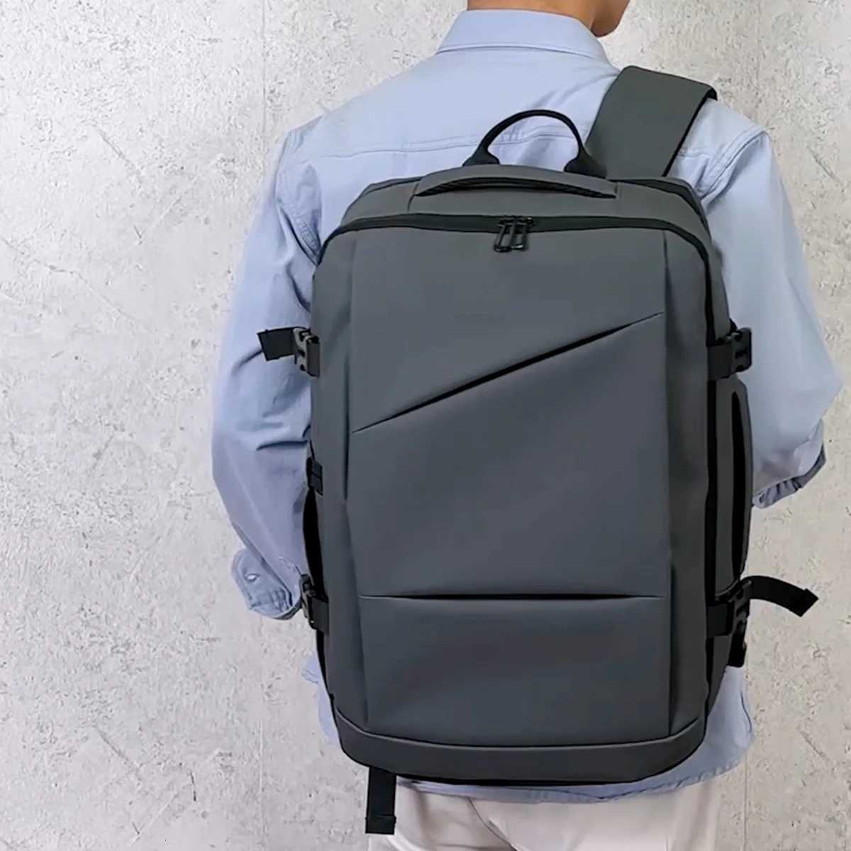 New Mens Backpack Fashionable for Work and Commuting Computer Business Backpack Large Capacity for Business Trips Boarding and Travel Expandable Capac