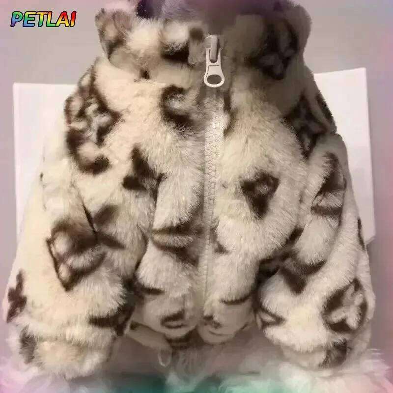 Dog winter pet protection against cold sweater small cat aristocratic jacket High-end design sense Teddy cute coat 25H1222