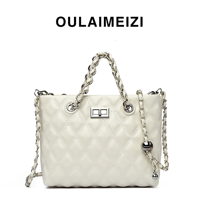 OULAIMEIZI designer bag 2025 large capacity diamond grid chain bag feminine casual commuting diagonal cross bag