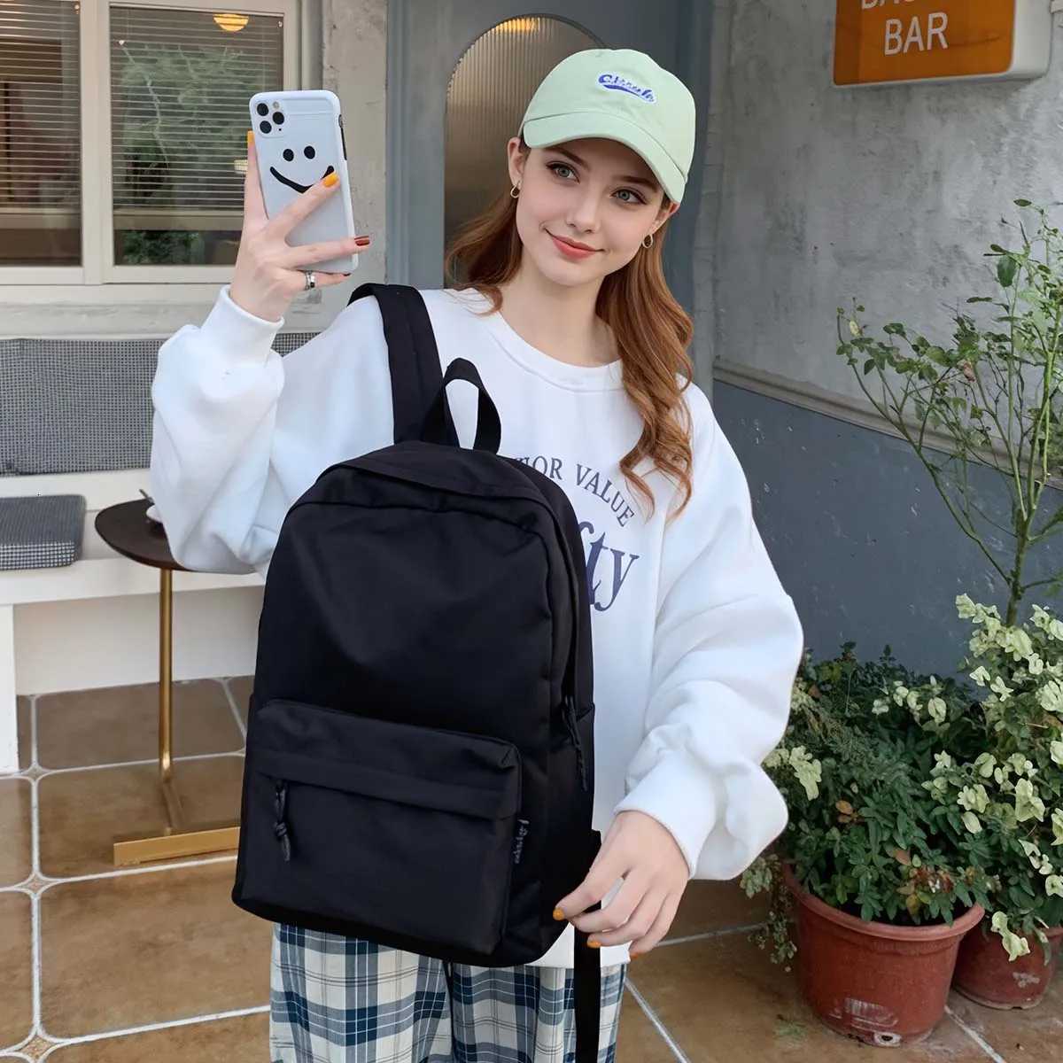 htweight Backpack for Women Outdoor Hiking Waterproof Small Backpack Versatile School Bag Commuter Laptop Bag for Male College Students Attending Clas