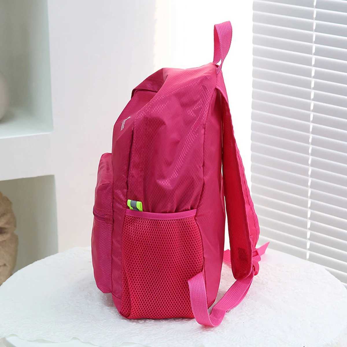 Backpack Outdoor Mountaineering and Climbing Womens Travel Ultra-Light Portable New Summer Ultra-Thin Foldableing Hiking Skin Bag Cosmetics BagM251222