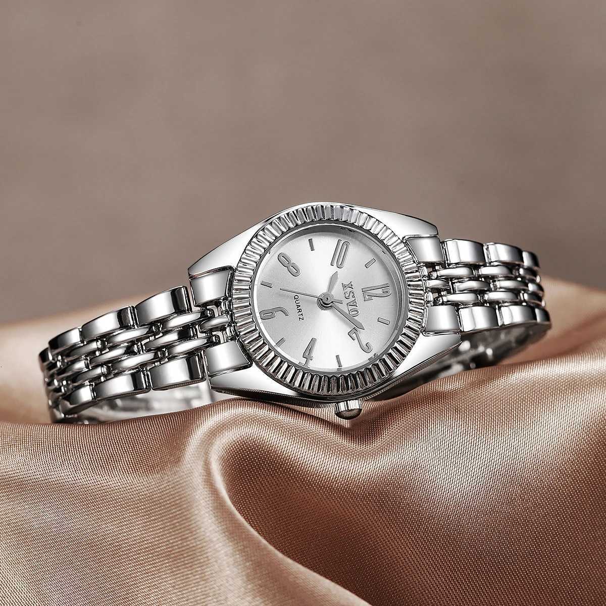 Fashionable and Elegant Round Small Dial with Steel Band Wens Quartz for Christmas and Halloween Gifts M251222