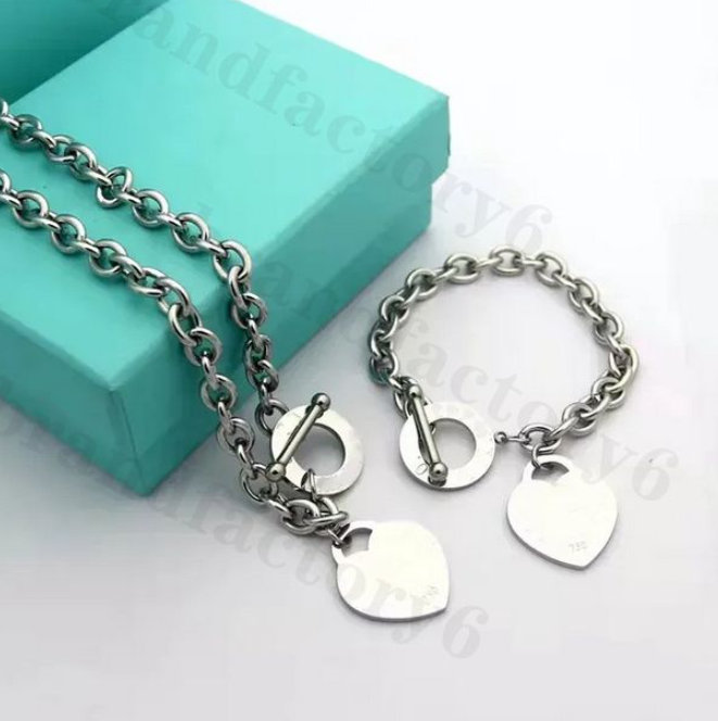 Heart Necklace Pendant Designer Heart Bracelet Women Classic jewellery Heart 925 Silver choker necklace Luxury Designer Unisex Jewelry Wedding Gift