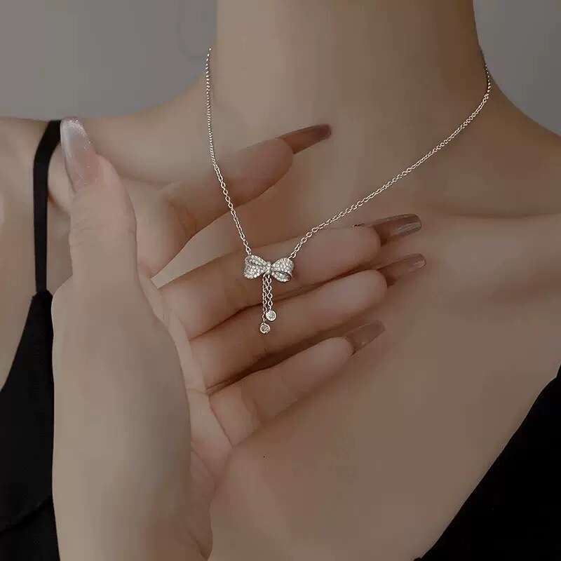 Pendant necklace Designer Bow Full zircon Necklace Women Light Luxury Exquisite Elegant Tassel Pendant Clavicle Chain Gift for Girlfriend