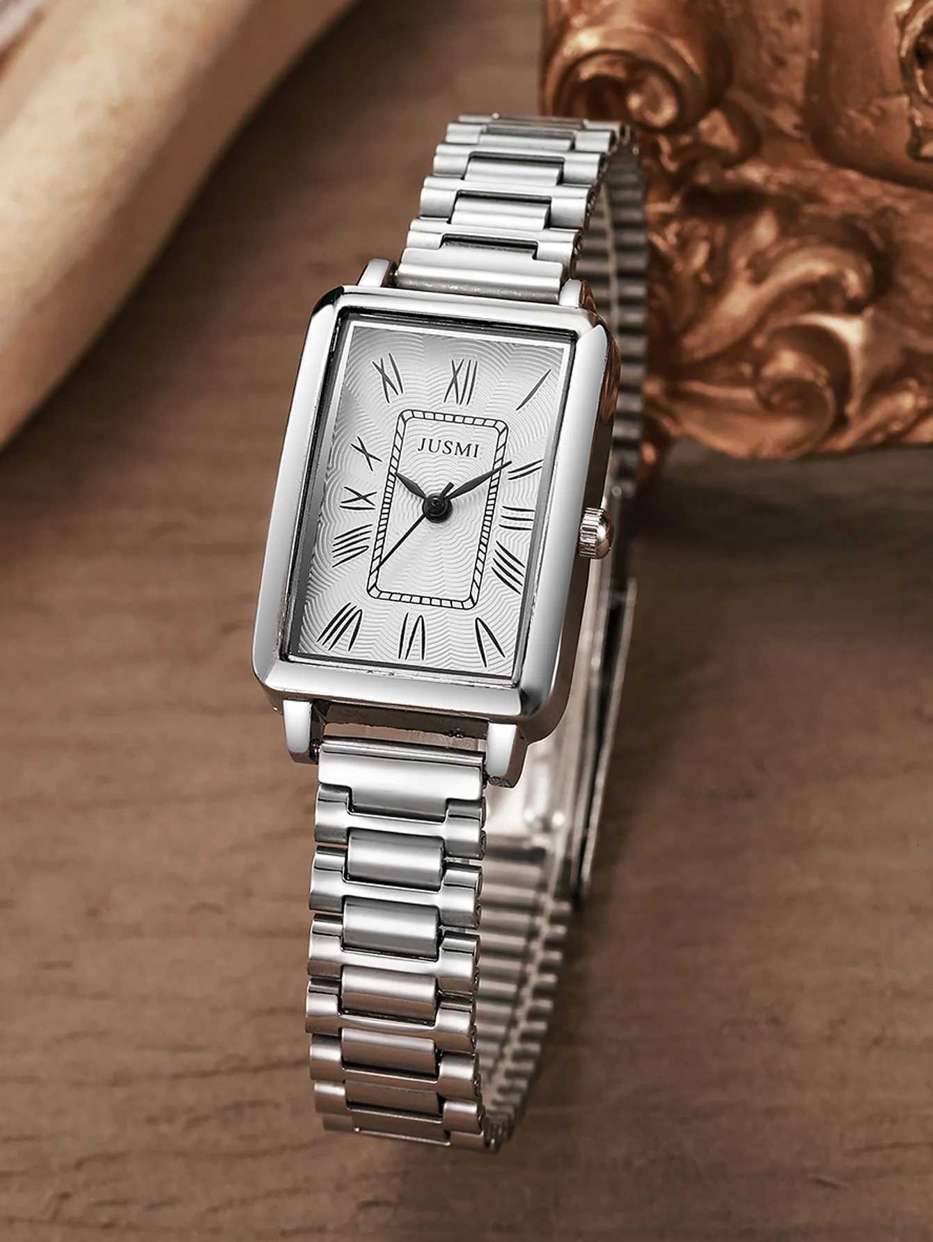 New Square Simple Elegant Fashion Niche Design Ran Graduated Wens Quartz for Christmas and Halloween Gifts M251222