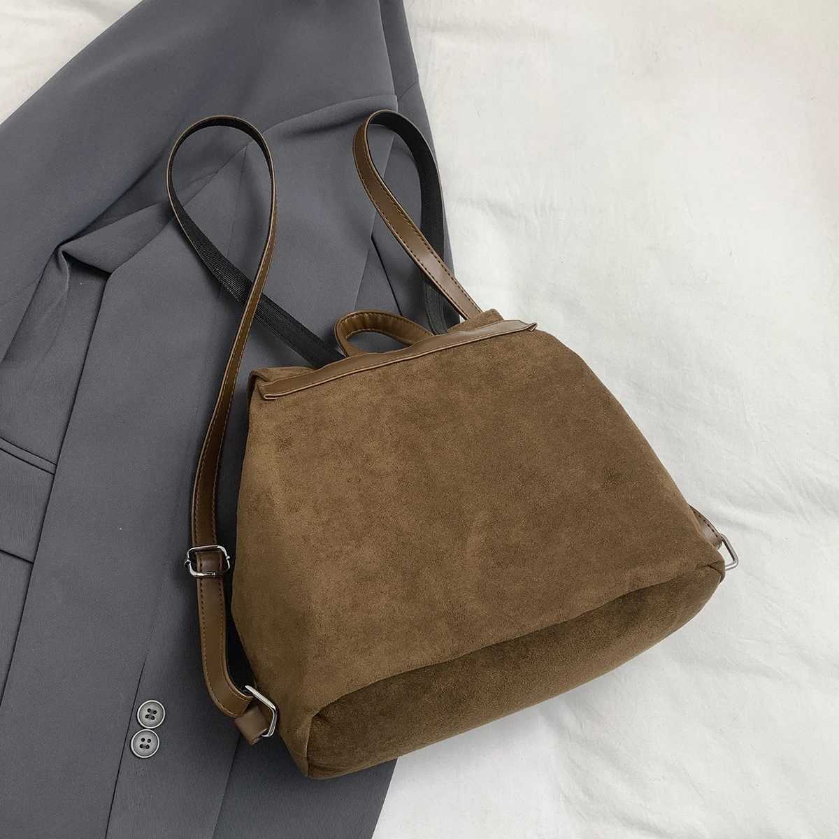 Preppy Style Backpack for Women 2025 New Autumn and Winter Accessible Niche HighEndB ackpackf orS mallP eopleF emaleS tudentsA ttendingC lassa ndC omm