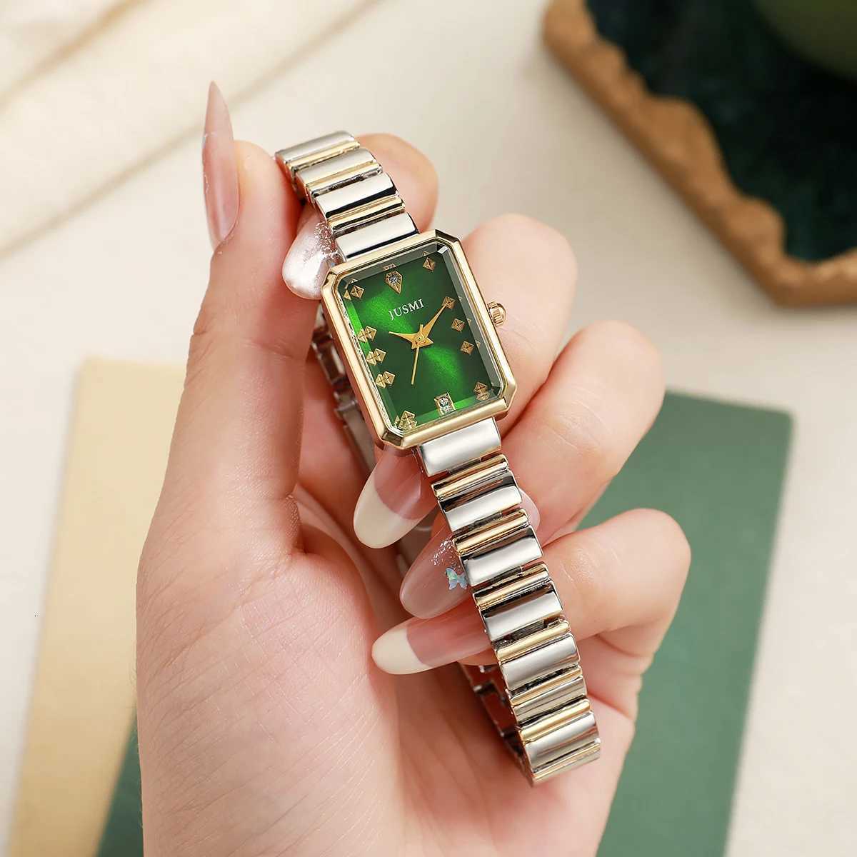 New retro square drill dot dial wens wrist with fashionable design sense and versatile quartz movement M251222