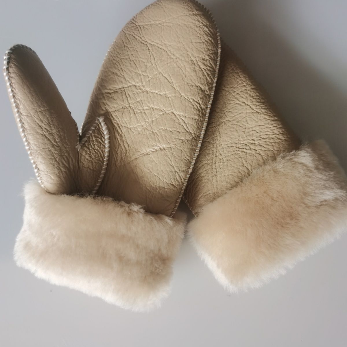 Sheepskin Real Fur Sheepskin Womens Front and Back Full Sleeve Ice Silk Cotton Other Flip-Top Style Jinhua241212