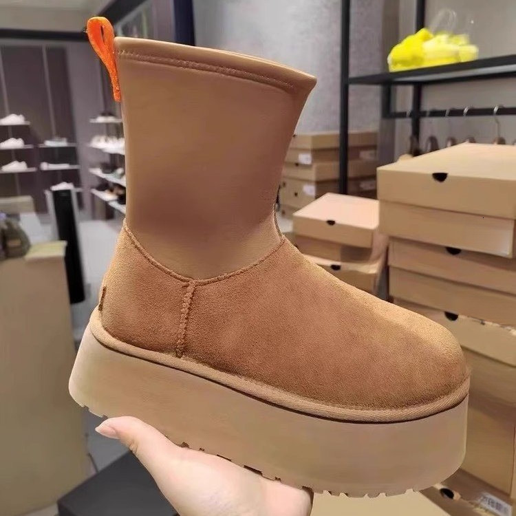 New Elastic Sock Tube Dip Boots for Women Winter Thick Sole Height Increasing Sheepskin Snow Boots with Fleece Lining and Thickened Cotton Shoes