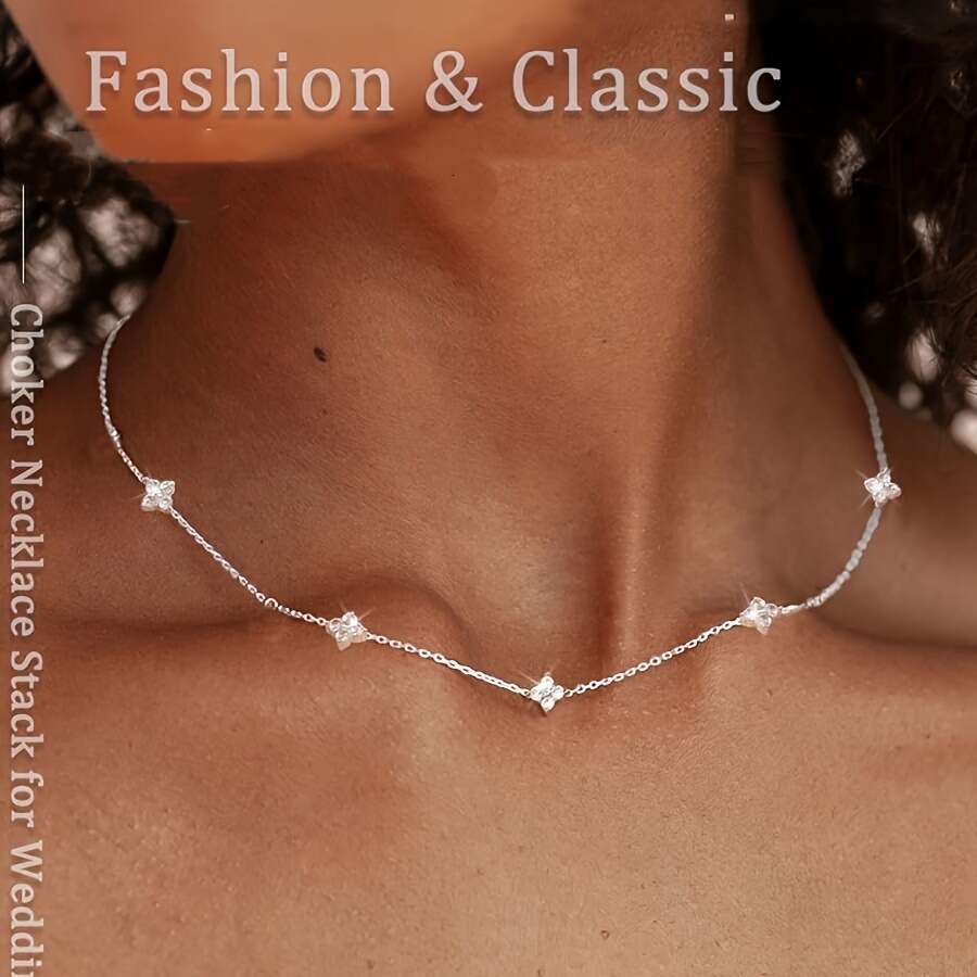 Lucky Four-Leaf Clover Micro Pave Zircon Necklace, Fashionable Elegant Starry Sky High-End Versatile Clavicle Chain