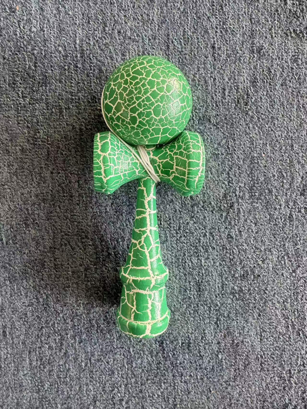 1PC 6CM Wooden Kendama Funny Splicing Skill Creative Kendama Skill Ball For Yard Stadium Home Park Sword Ball 240113