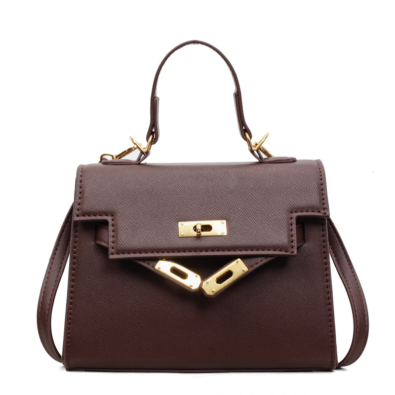 Free delivery designer shoulder bag Fashionable and minimalist women's handbag with commuting style and handbag style