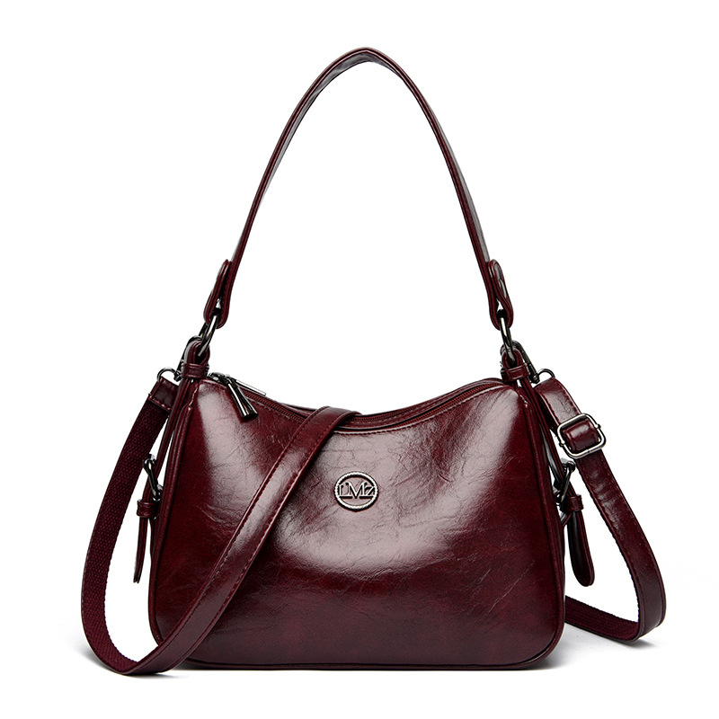 OULAIMEIZI Designer 2025 Winter New Retro Oil Wax Leather Underarm Letter Casual Fashion Shoulder Bag Soft