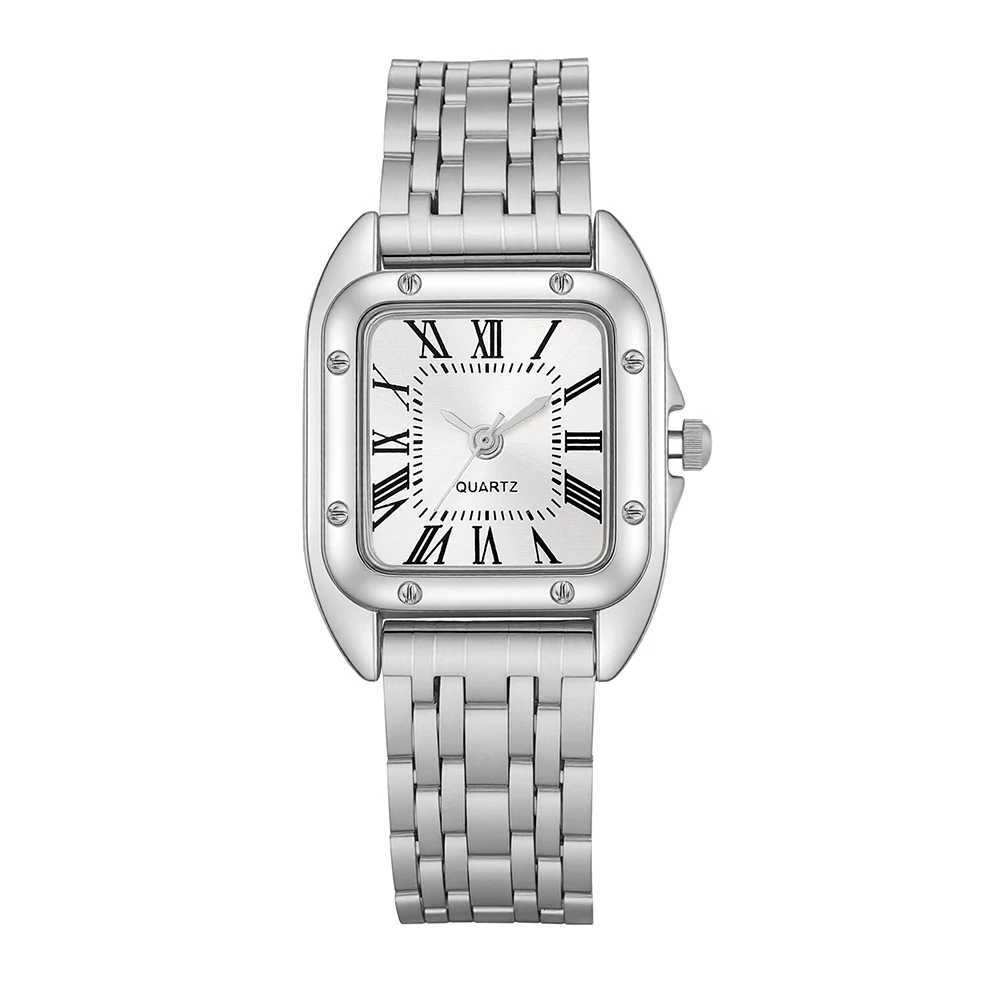 New Fashion Elegant Ran Dial Steel Band Quartz for Christmas Halloween Holiday Gifts M251222