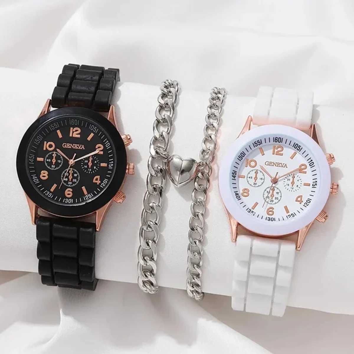 New ladies Korean-style high-end quartz simple classic imitation leather str suitable for Christmas and Halloween M251222