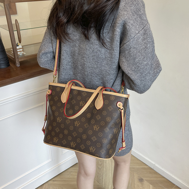 WKwk Luxury Brandr Fashion Women's Fashionable Printed Handbag Versatile And Elegant Single-Shoulder Crossbody For Middle Tote Bag Designer Bags 