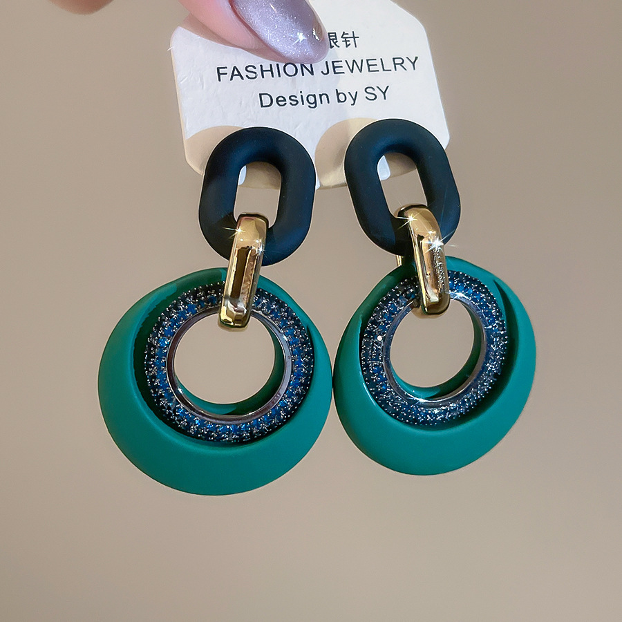 Silver Needle Inlaid Diamond Acrylic Round Pendant Vintage Simple Earrings Studs Light Luxury High-end Feel Ear Jewelry Wholesale - view 5