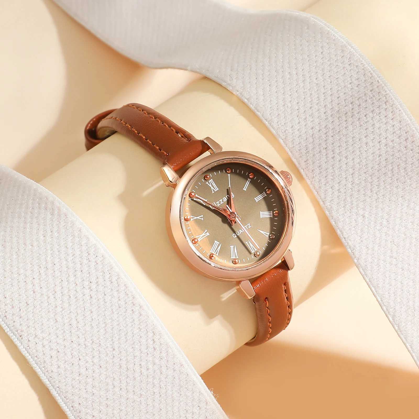 Wens Quartz Set of Two Rose Gold Case Brown Leather Str Dual-Style Dials Fashionable Ladies es M251222