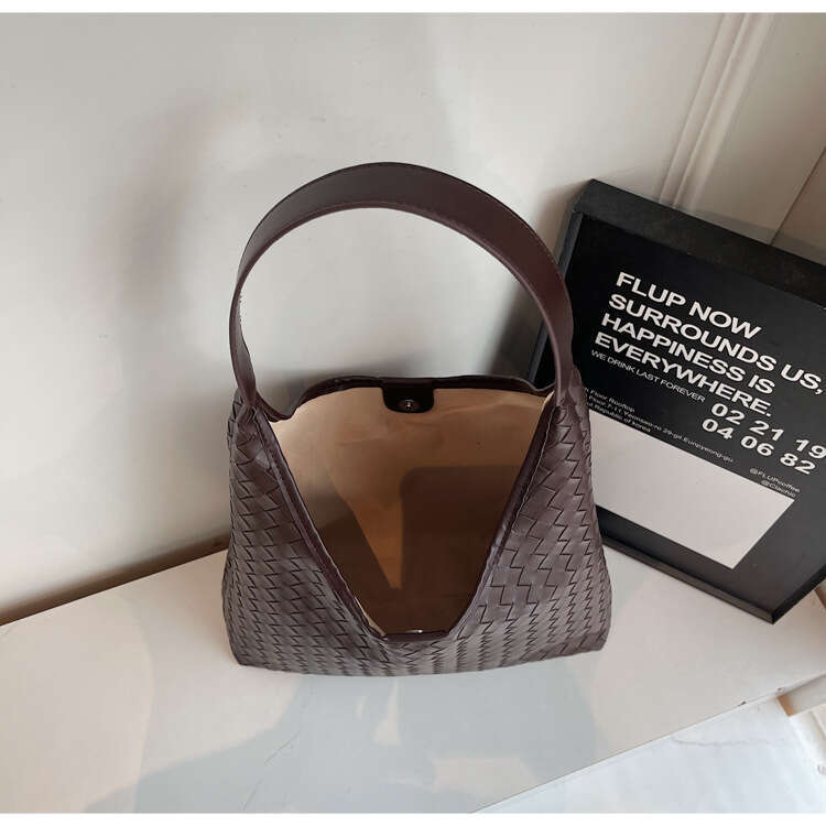 High-Quality Textured Casual Versatile Woven Handbag for Women, Light Luxury European and American Style Large Capacity Tote Bag, Women's Shoulde