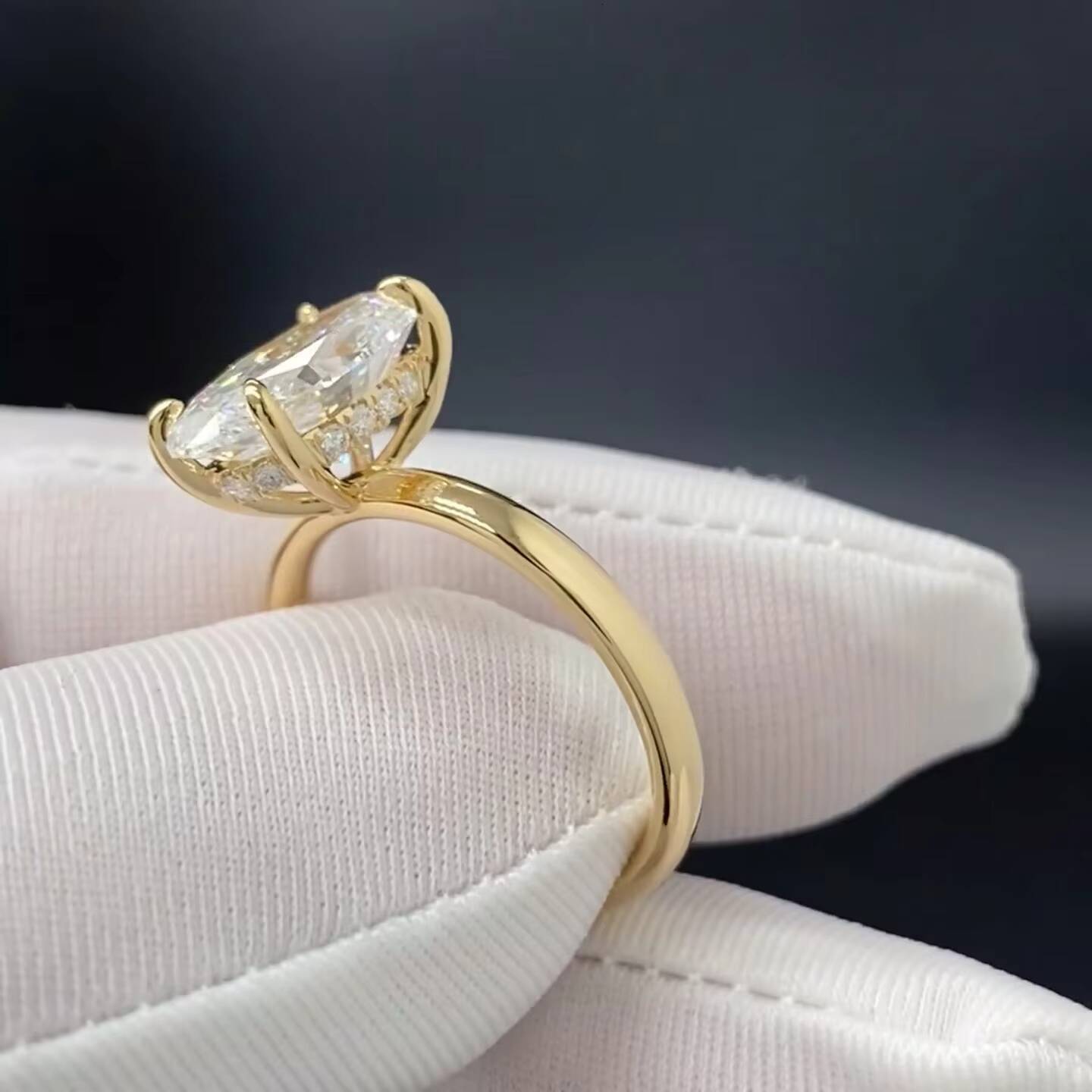 Anster Certificated CVD HPHT Oval 2ct 5ct Lab Grown Diamond Ring Custom 10k 14k 18k Solid Gold Ring Fine Jewelry