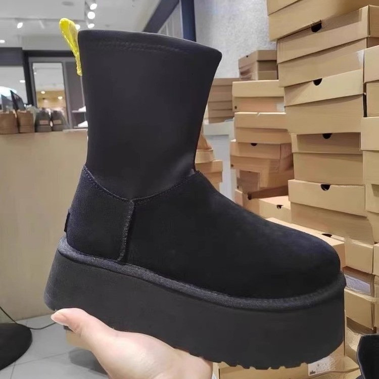 New Elastic Sock Tube Dip Boots for Women Winter Thick Sole Height Increasing Sheepskin Snow Boots with Fleece Lining and Thickened Cotton Shoes